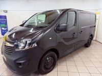 VAUXHALL VIVARO